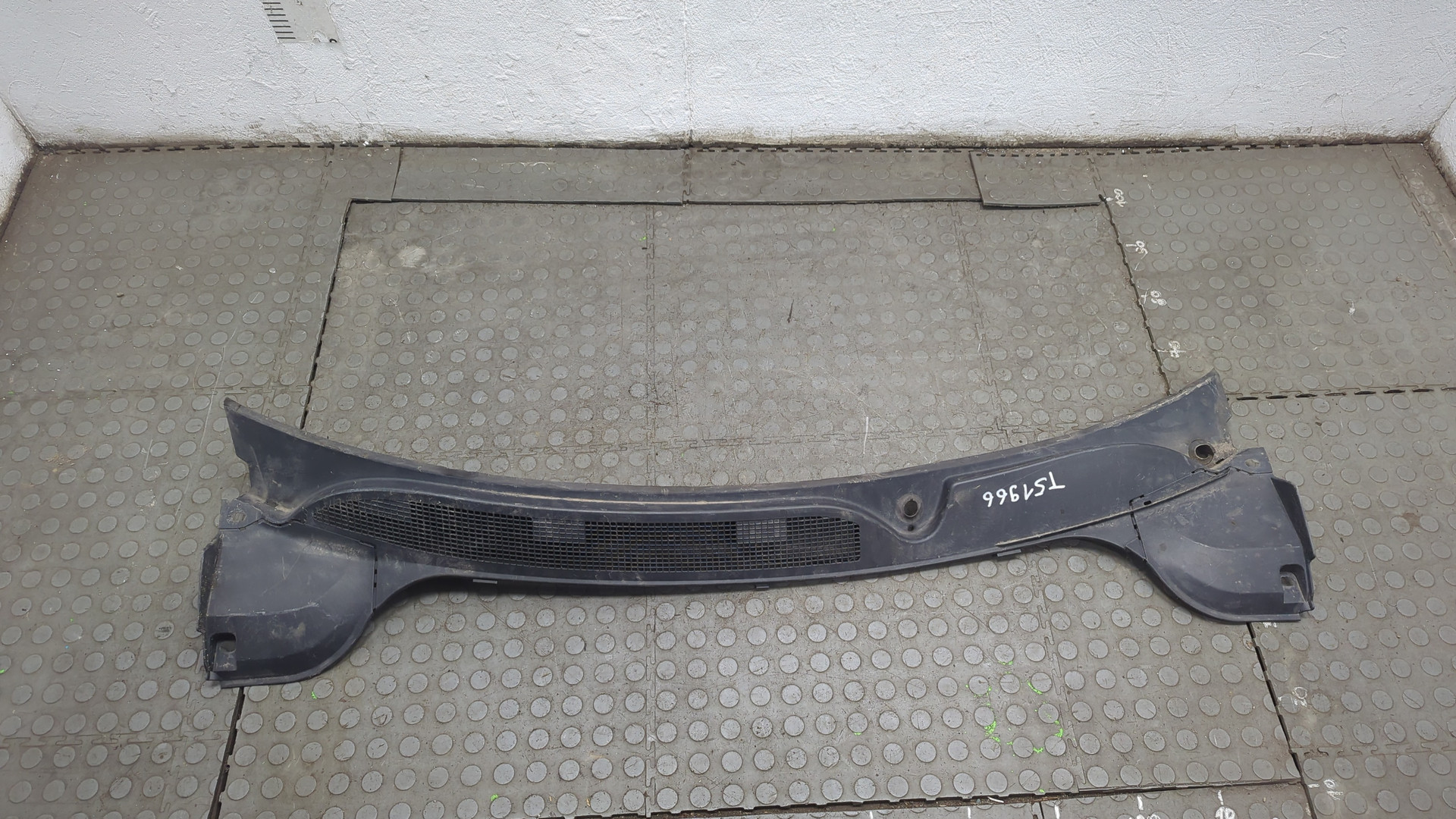 Решетка стеклоочистителей (Жабо)