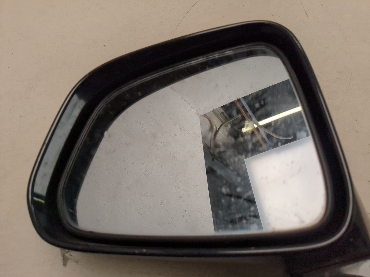 Зеркало левое электрическое