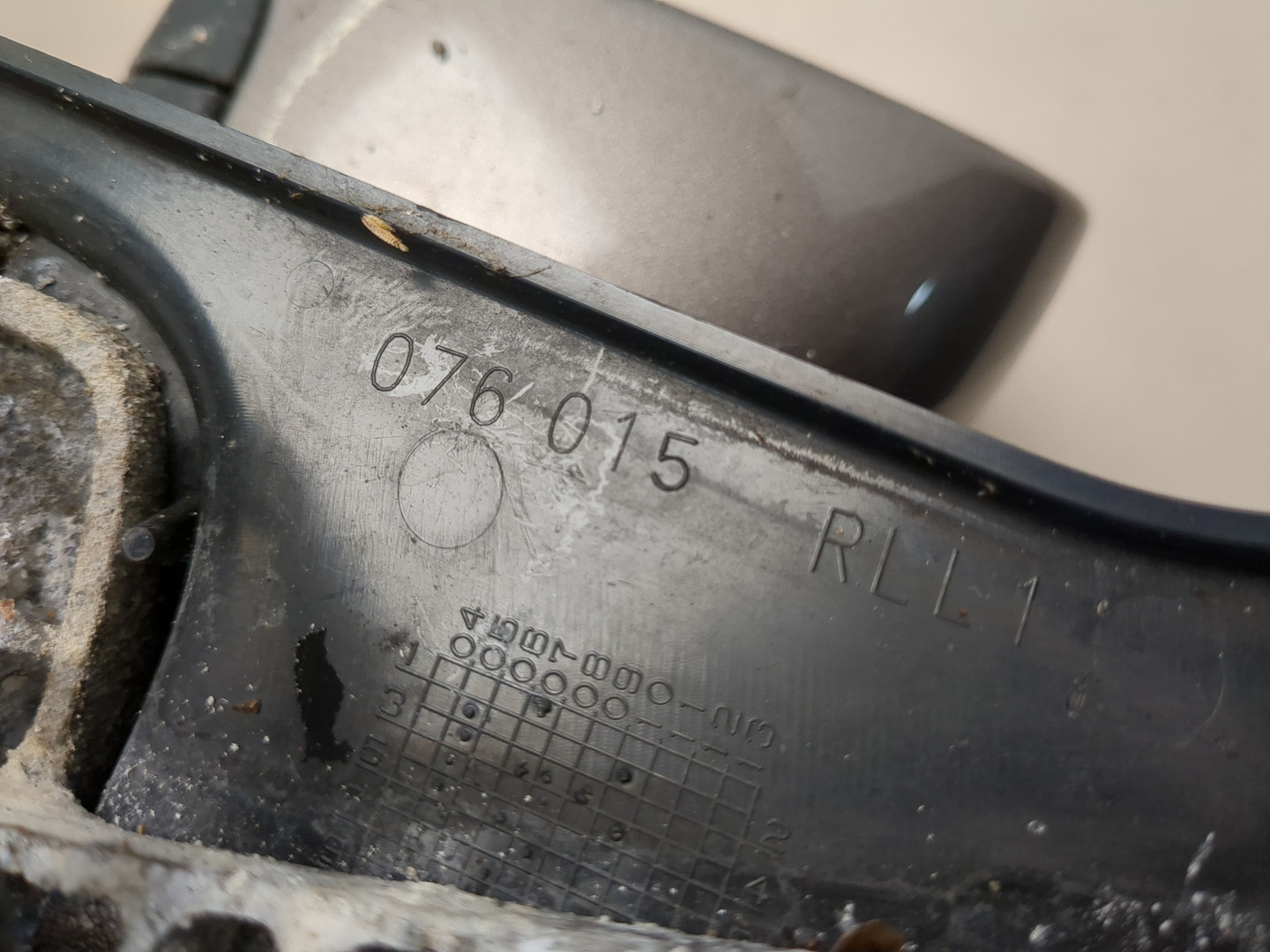 Зеркало левое электрическое