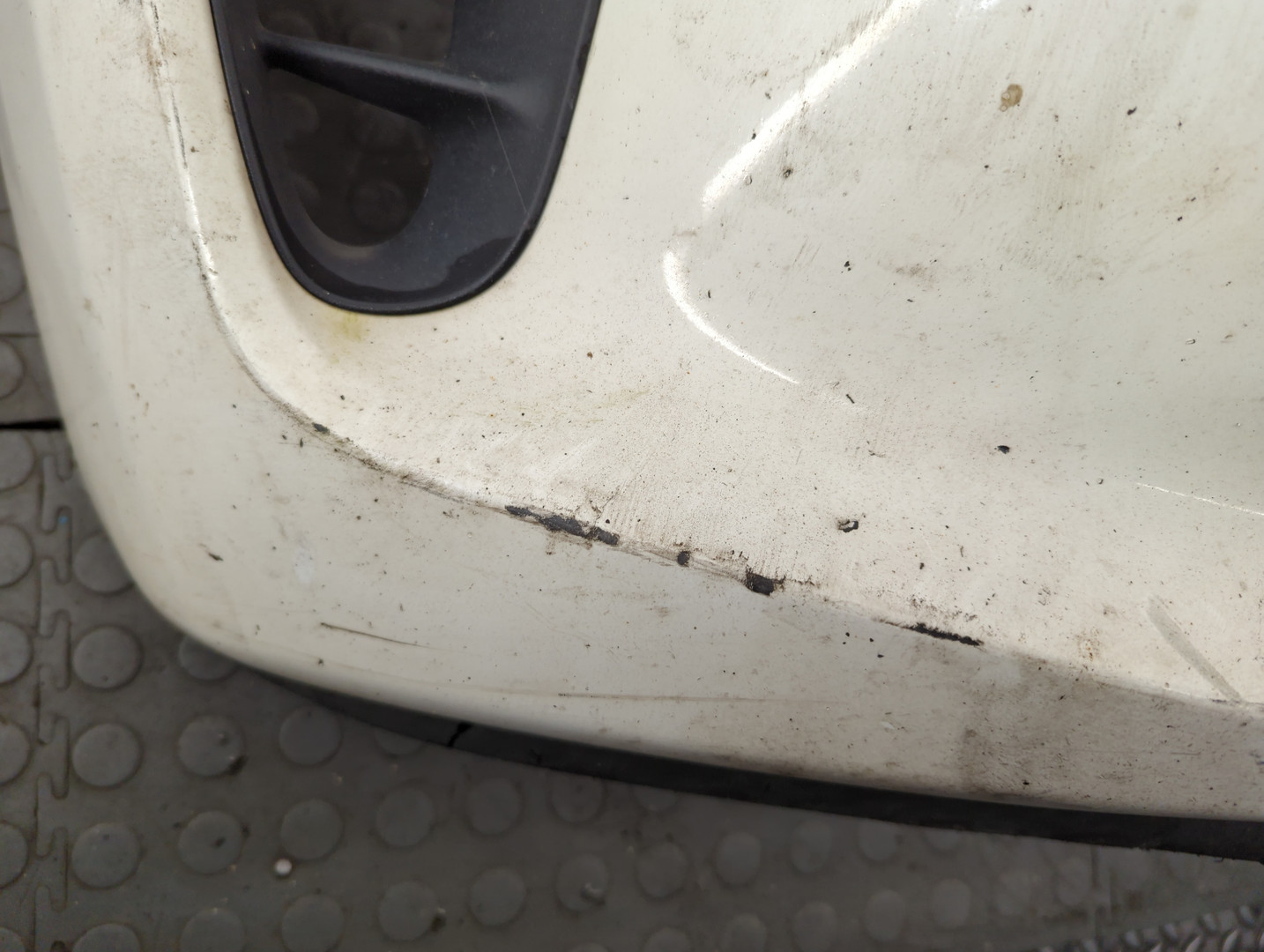 Бампер передний