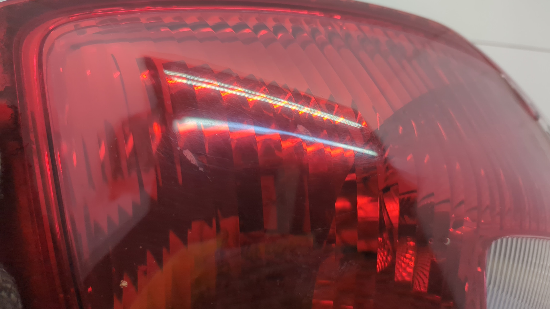 Фонарь задний левый