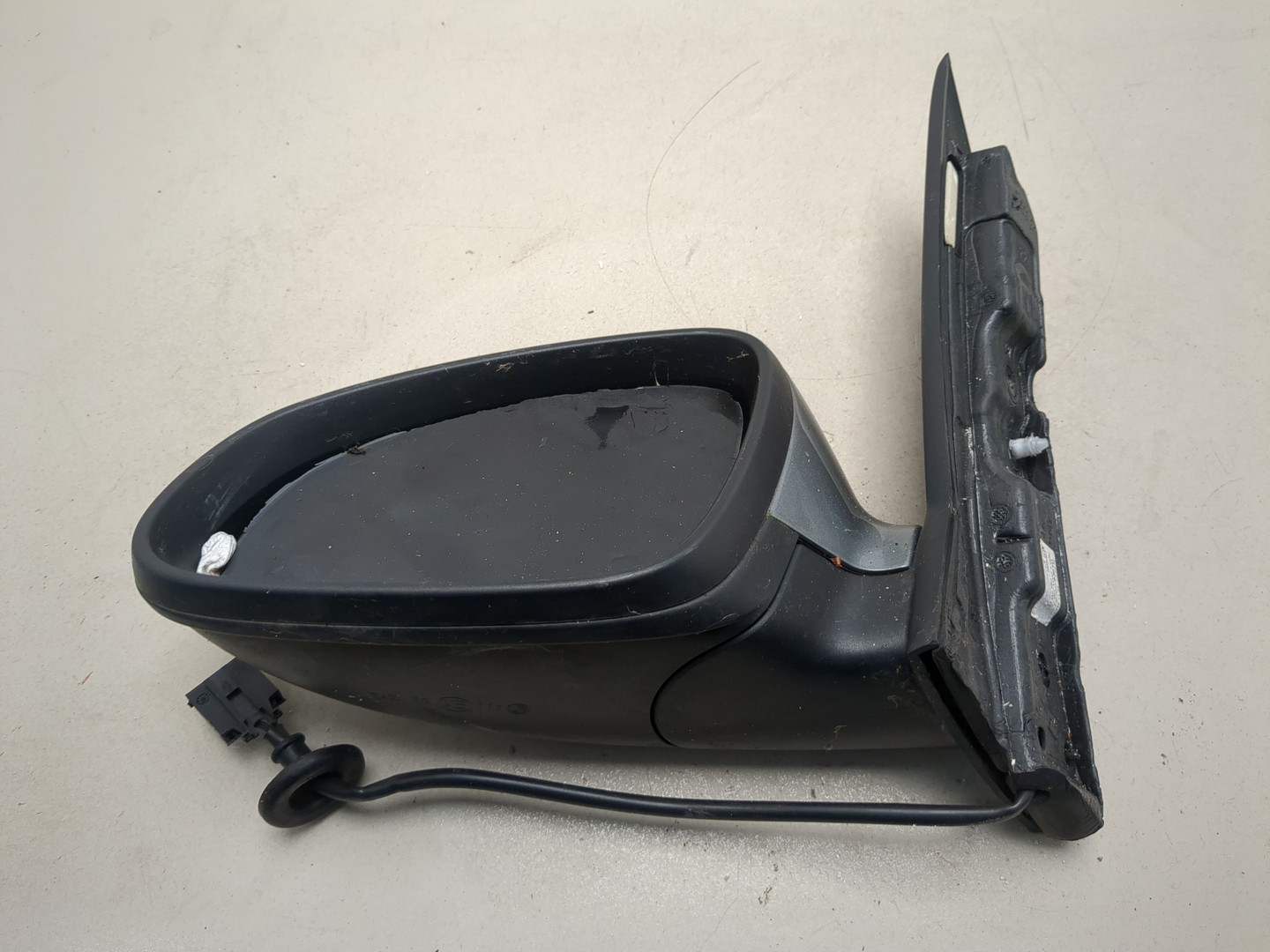 Зеркало левое электрическое