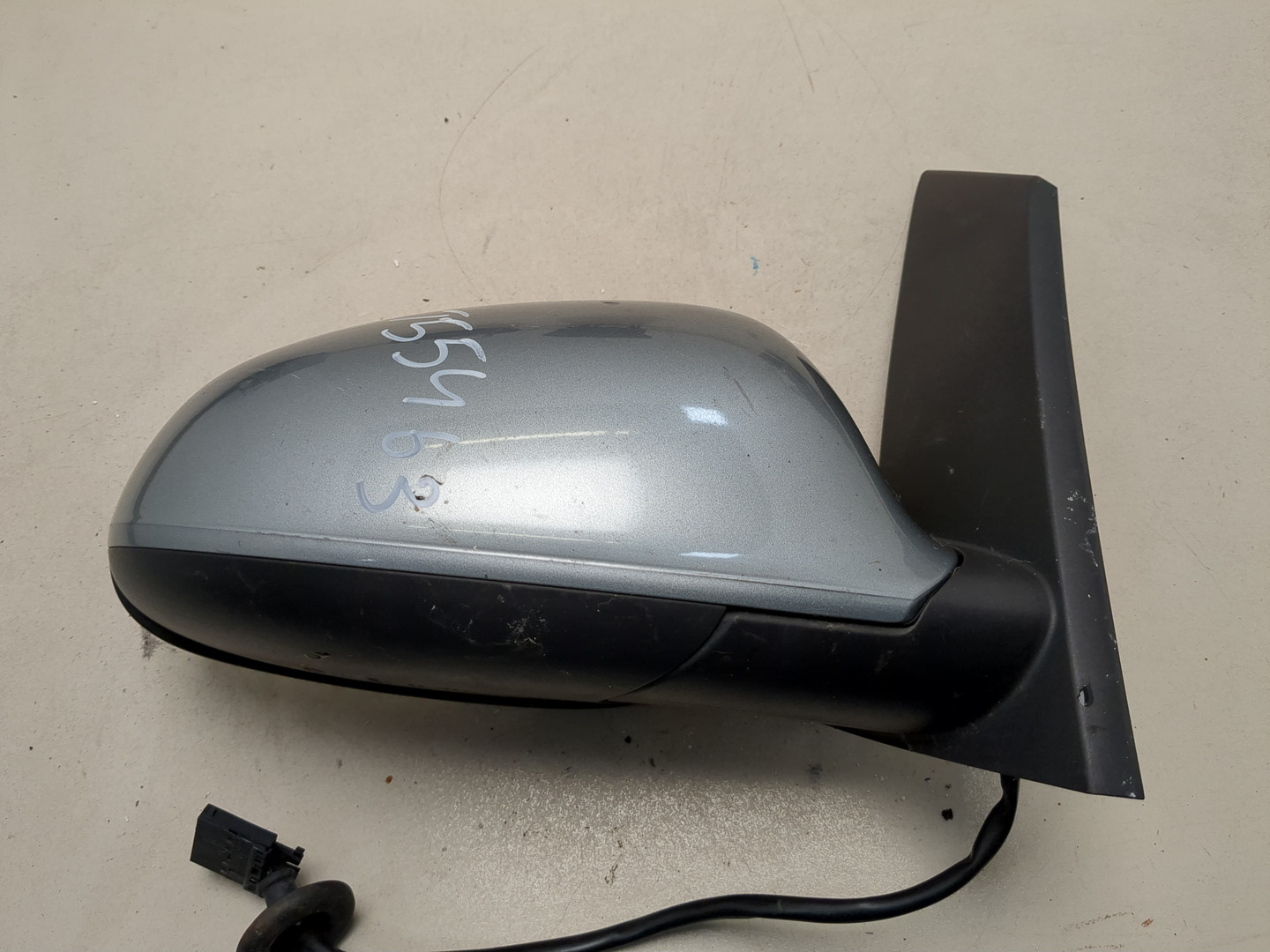 Зеркало правое электрическое