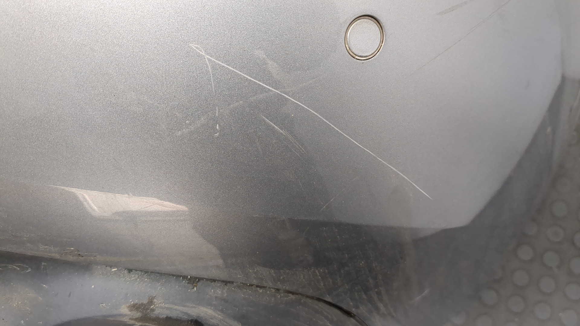 Бампер задний