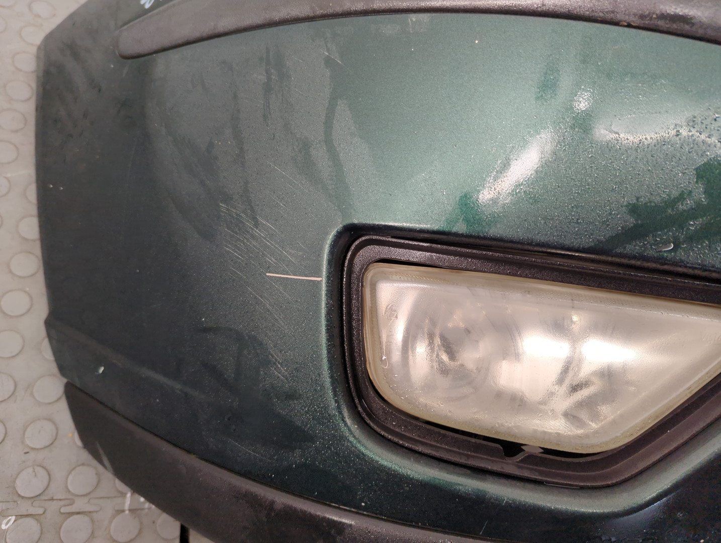 Бампер передний