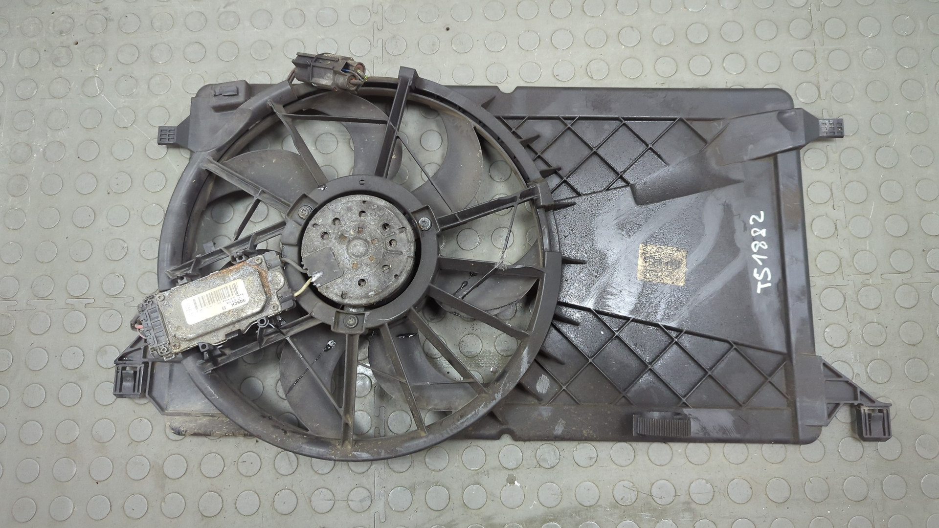 Вентилятор радиатора