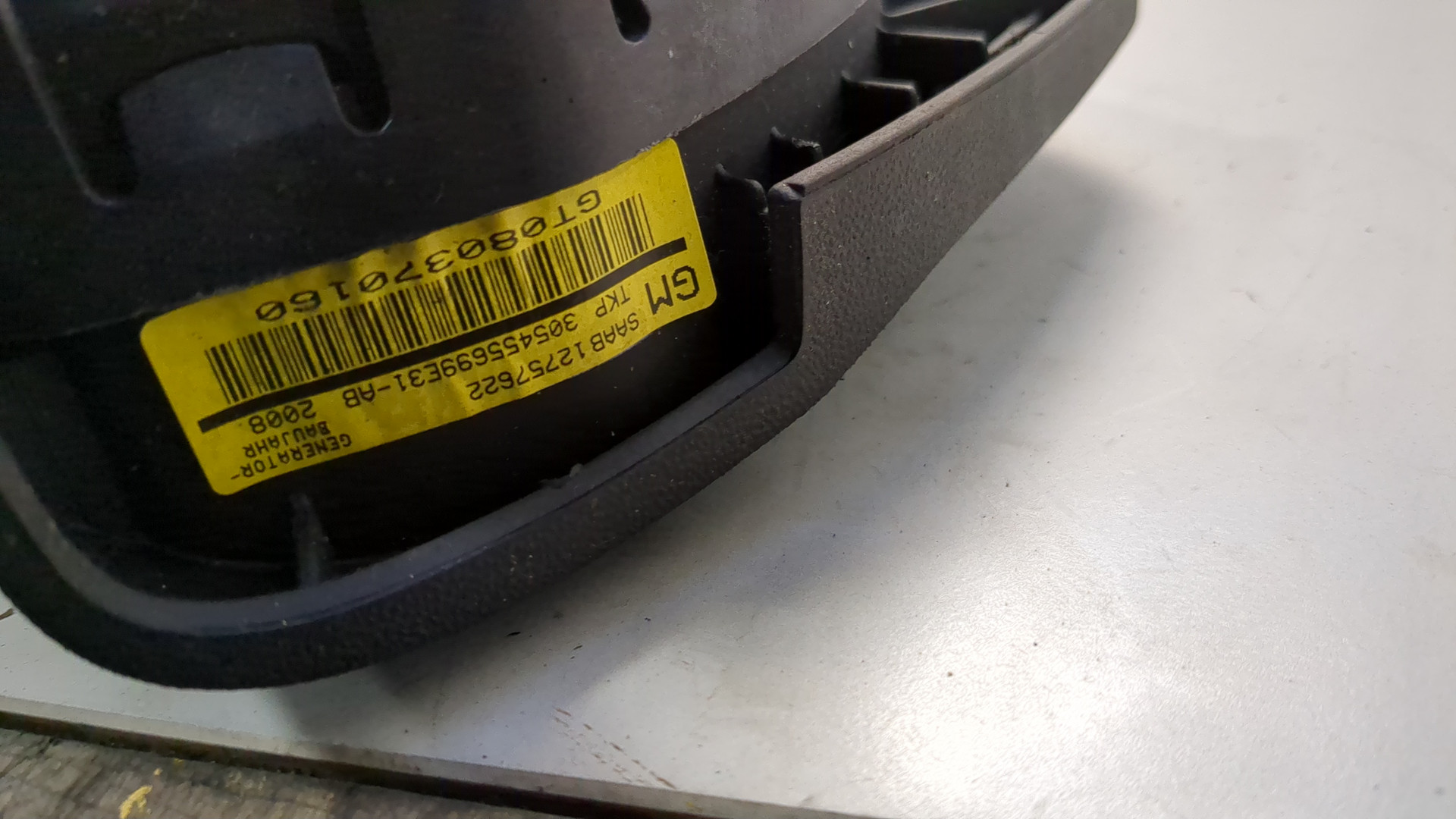 Подушка безопасности в рулевое колесо