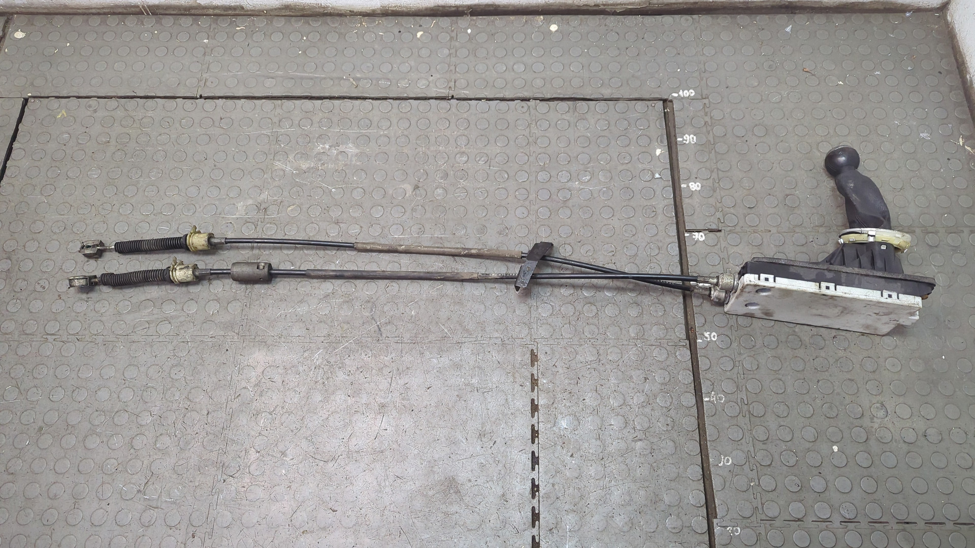 Кулиса МКПП / АКПП