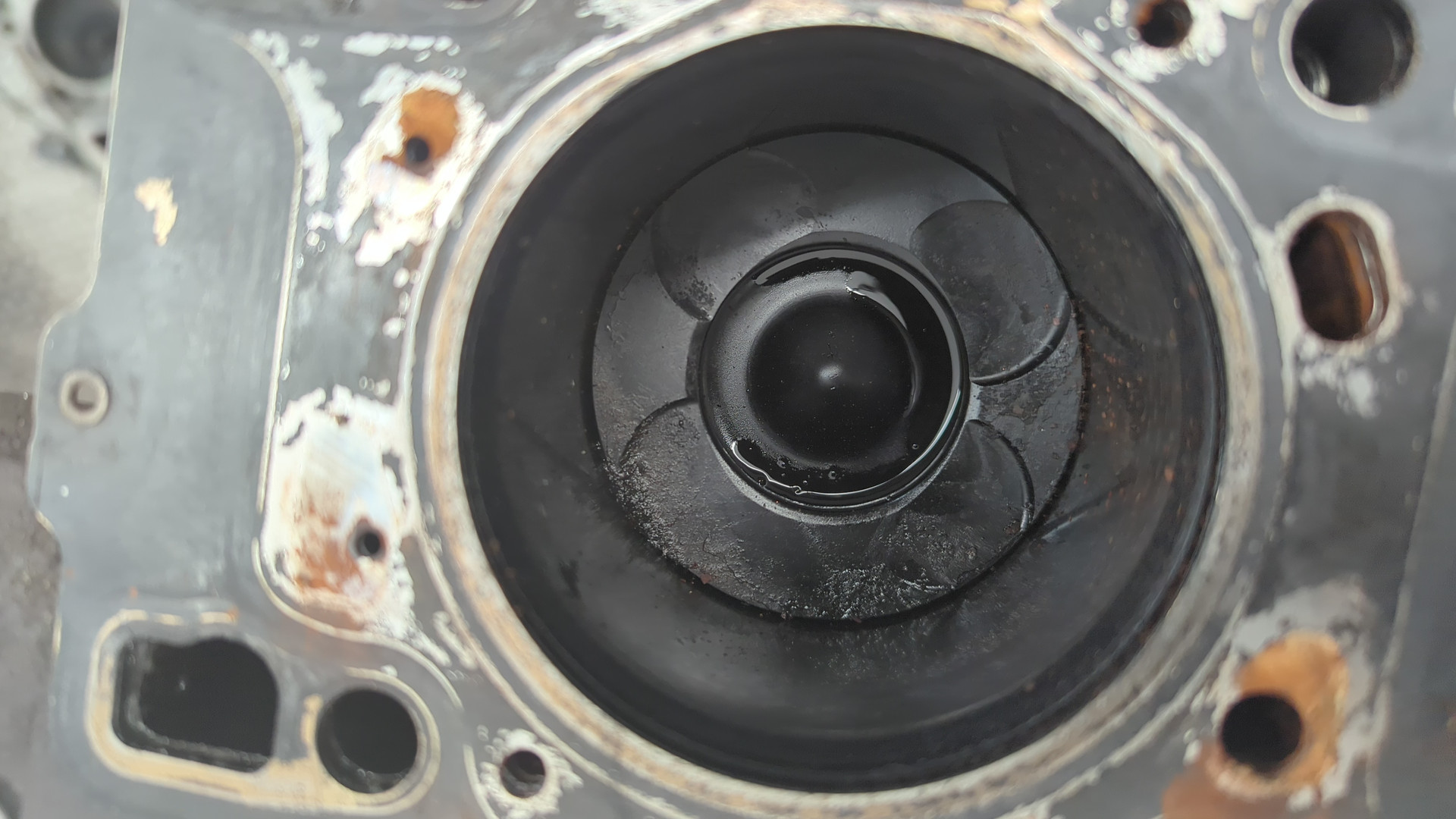 Блок двигателя