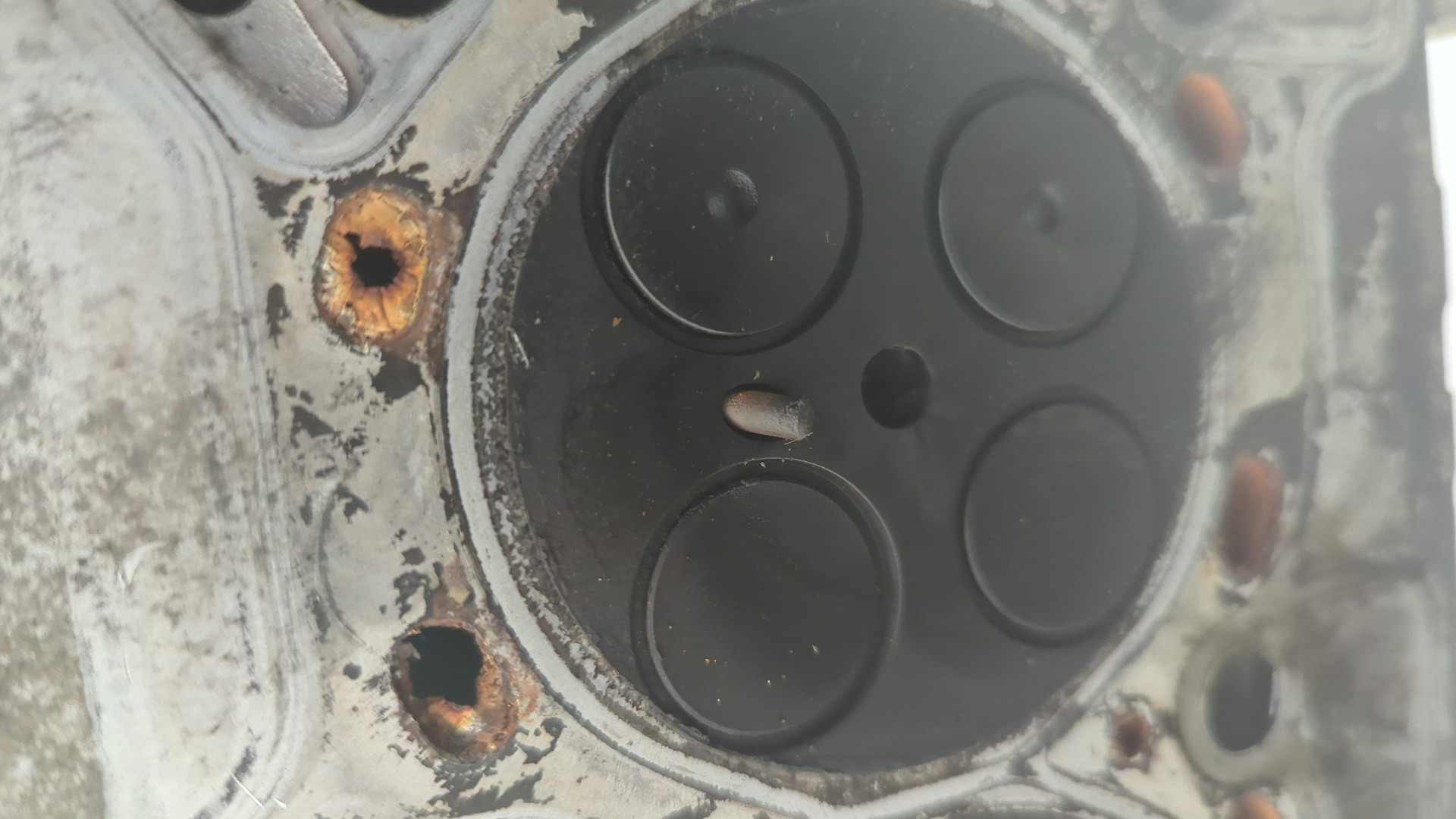 Головка блока цилиндров