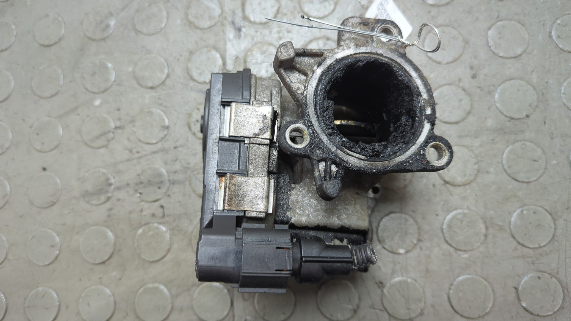 Заслонка дроссельная электрическая