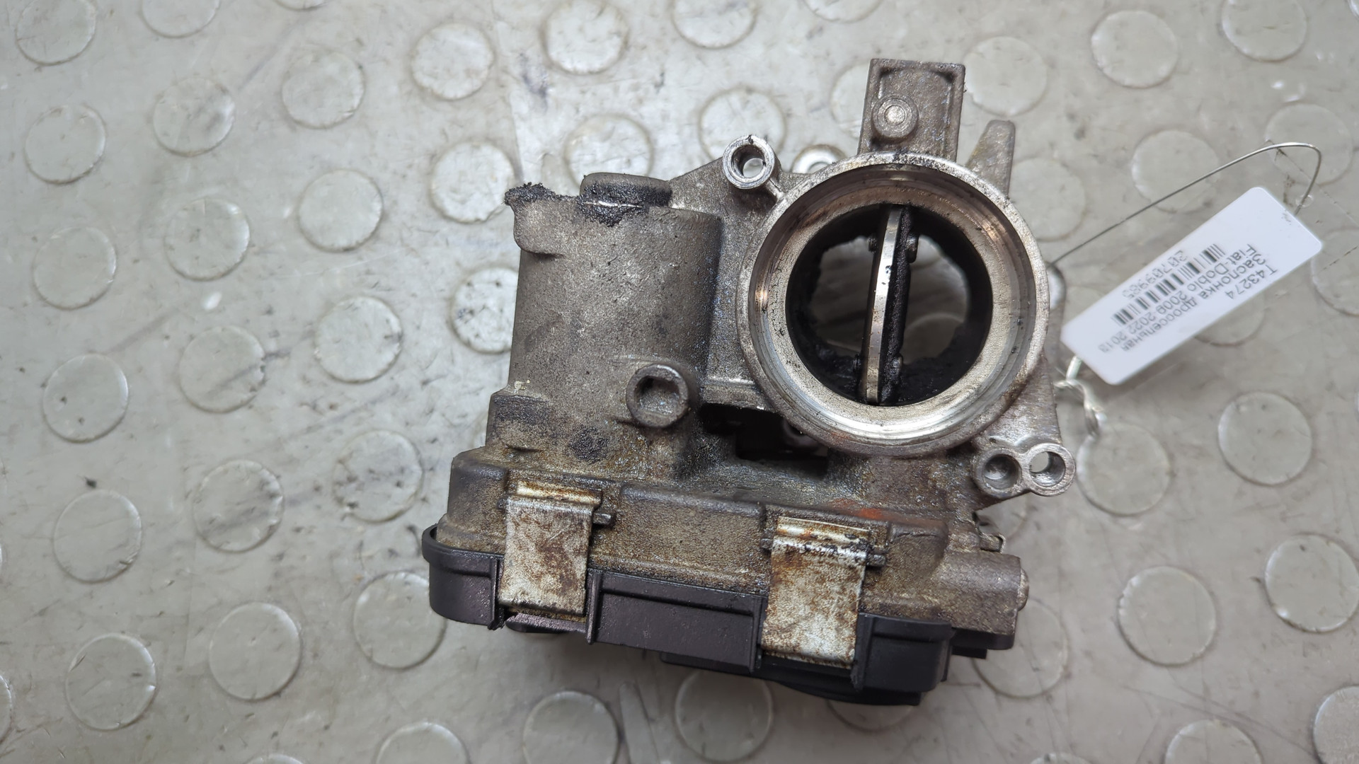 Заслонка дроссельная электрическая