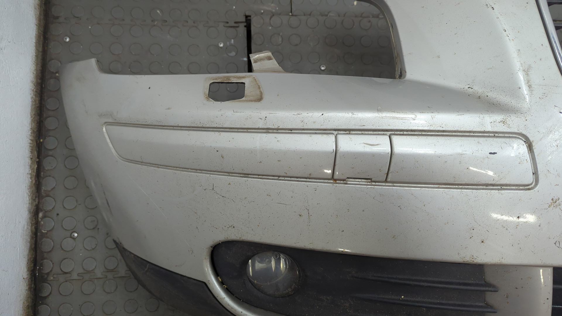 Бампер передний