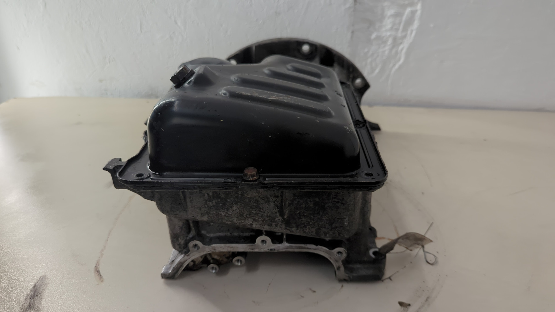 Поддон масляный двигателя (картер)