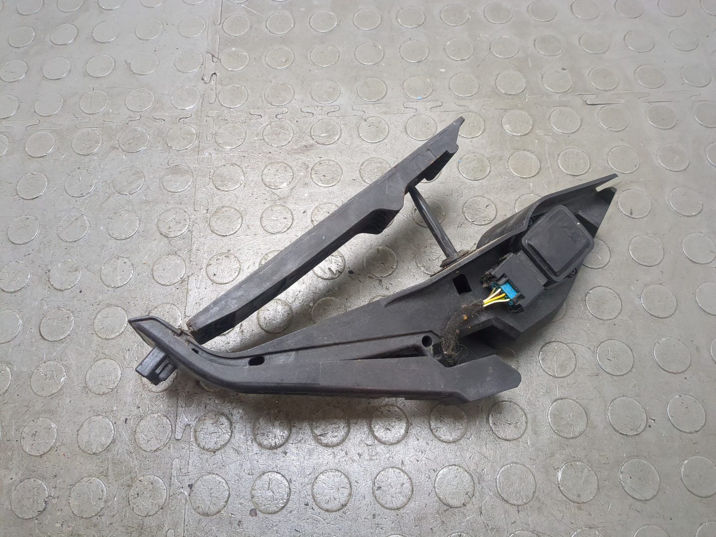 Педаль газа