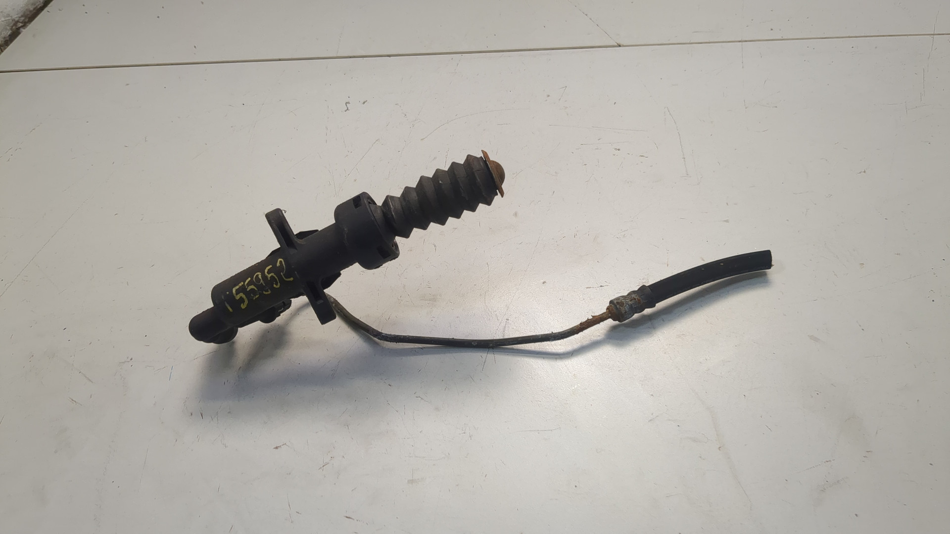 Цилиндр сцепления рабочий