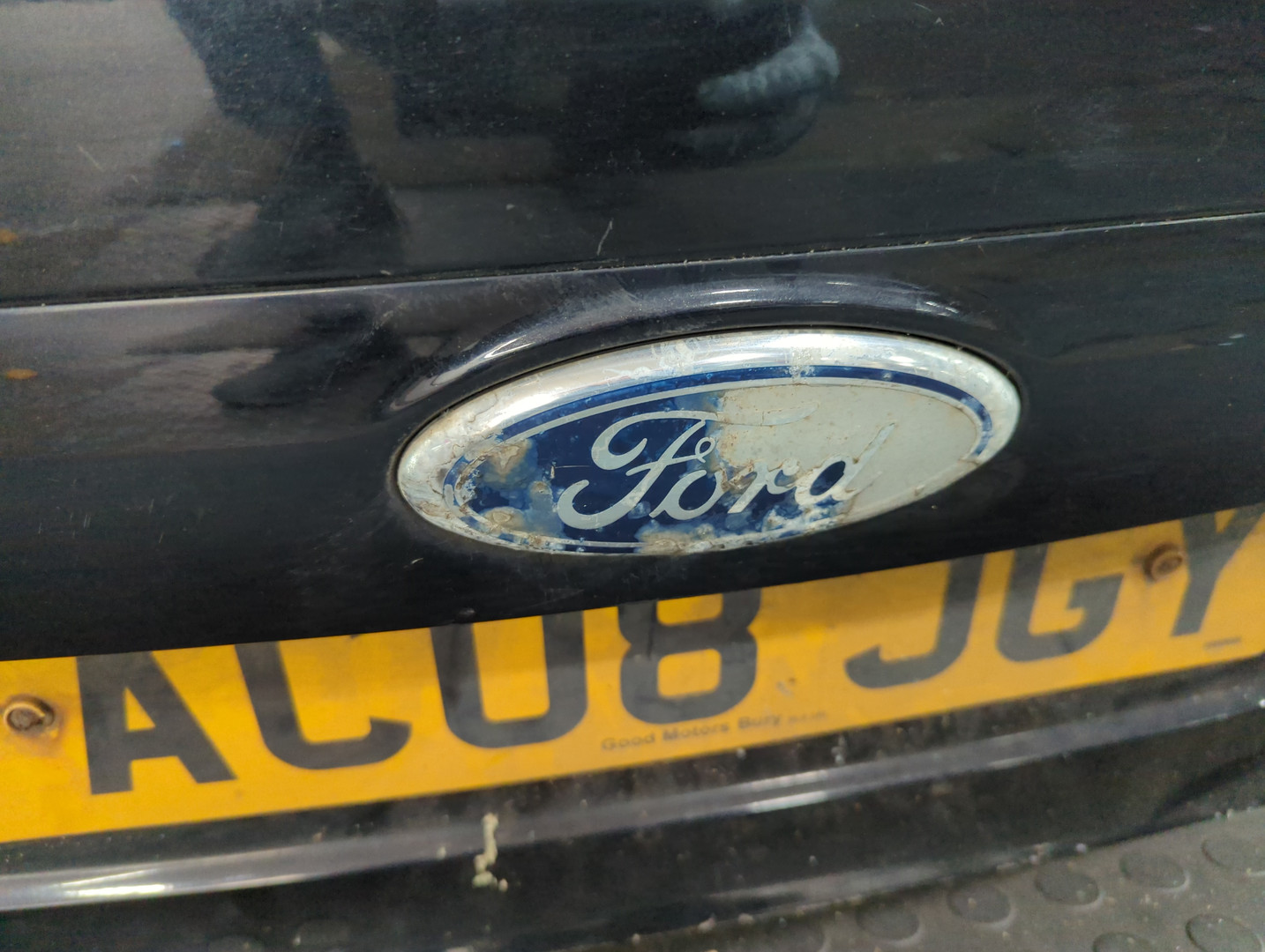 Дверь багажника