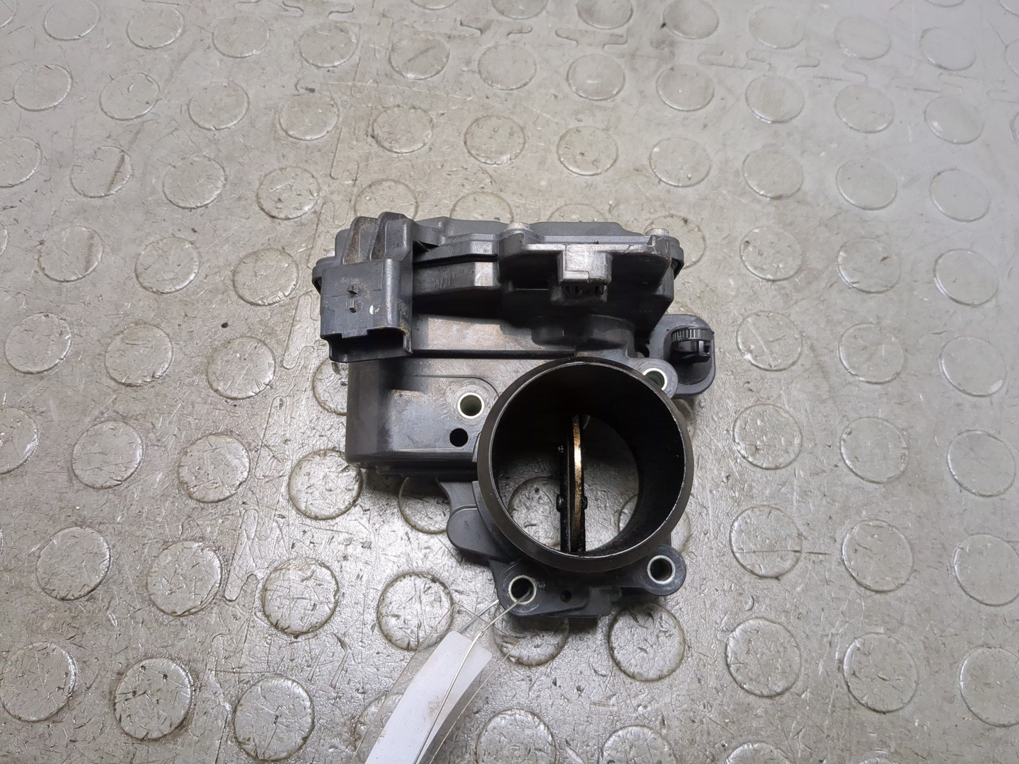 Заслонка дроссельная электрическая