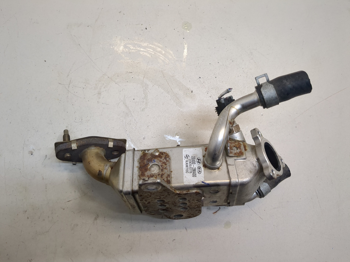 Тройник вентиляции картерных газов