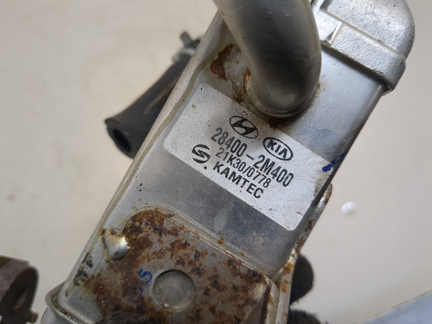 Тройник вентиляции картерных газов