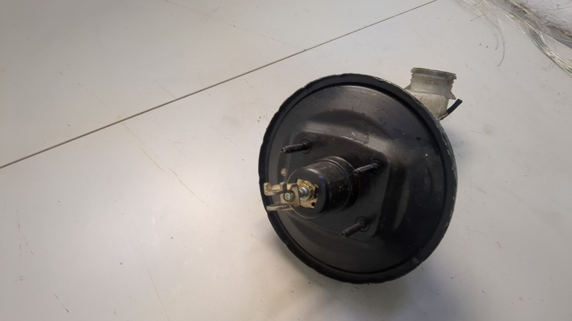 Цилиндр тормозной главный