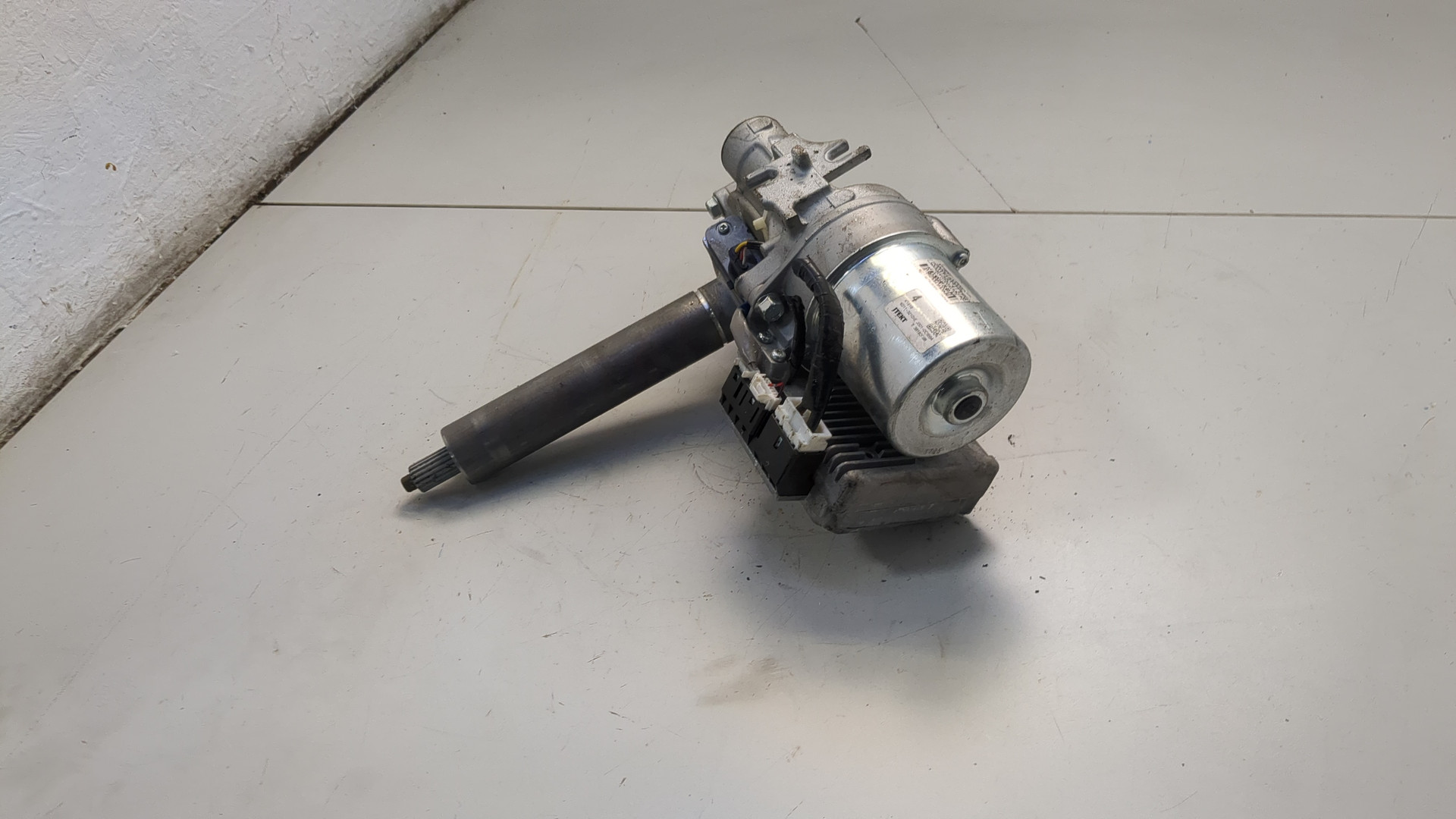 Серводвигатель рулевой рейки