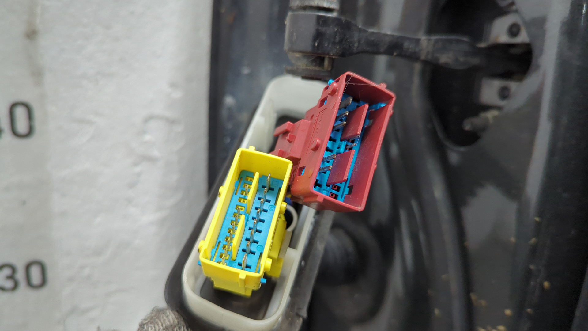 Дверь передняя правая