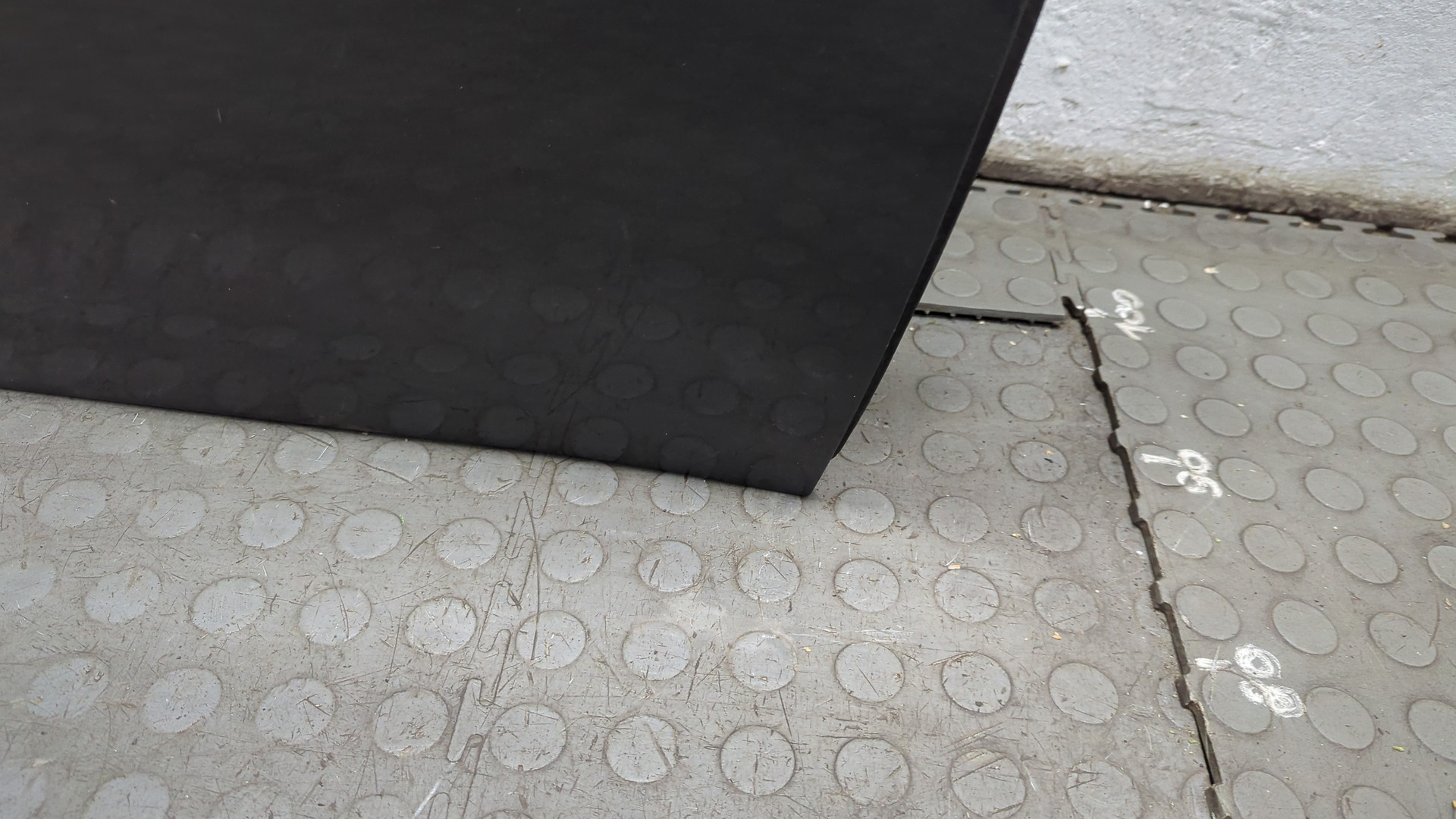 Дверь передняя правая