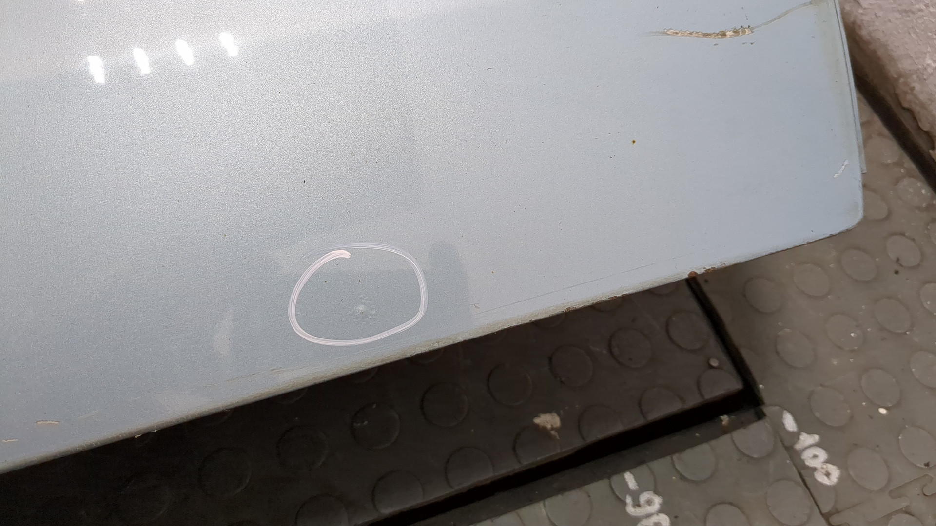 Дверь задняя правая