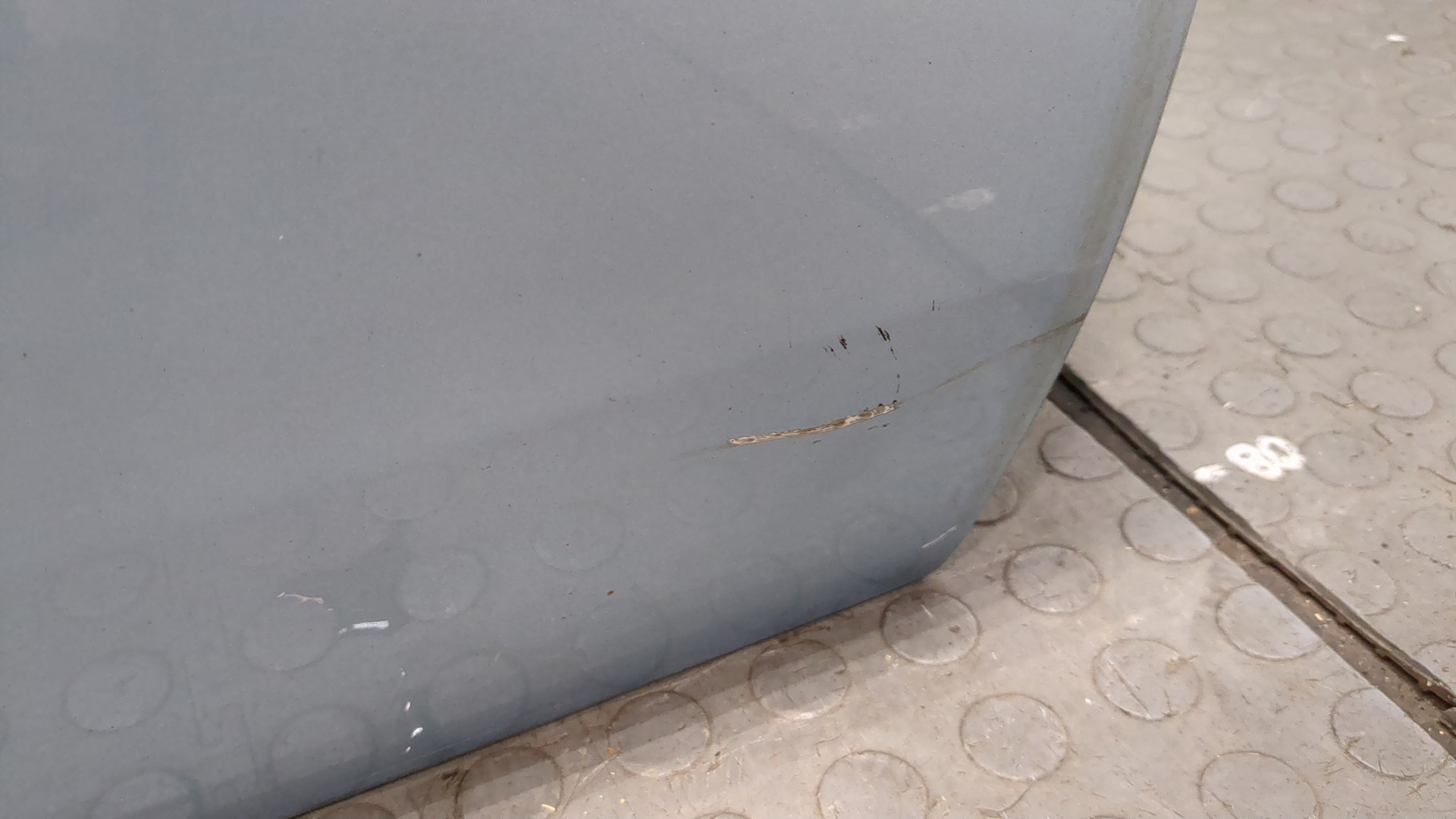 Дверь задняя правая