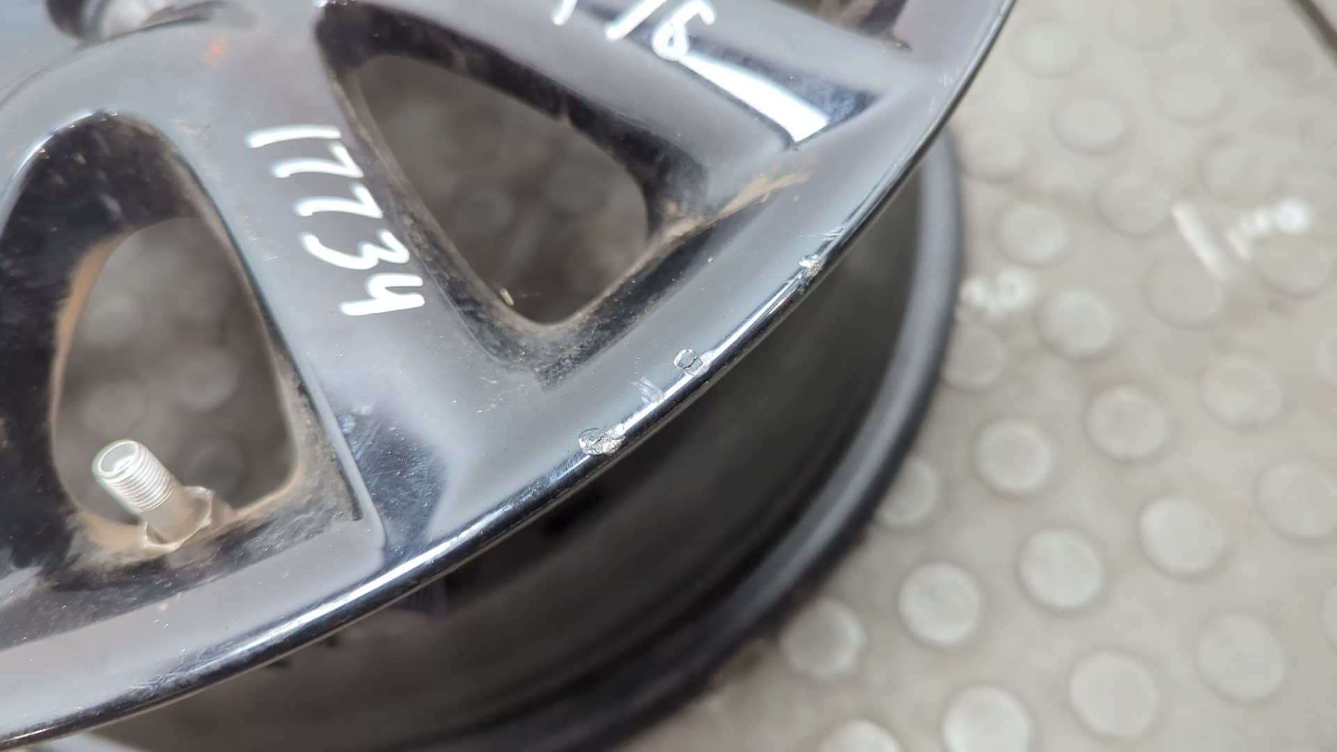 Диски колесные литые легкий сплав 4 шт