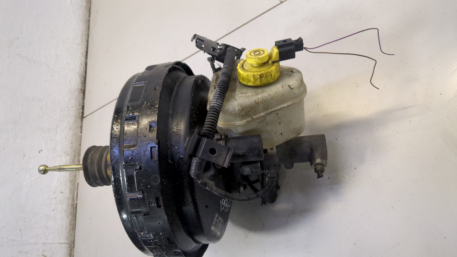 Цилиндр тормозной главный