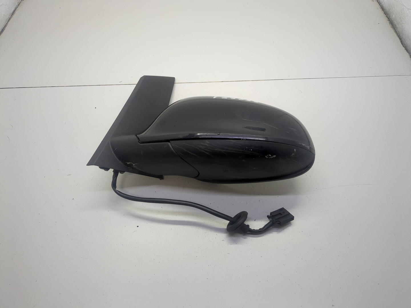 Зеркало правое электрическое