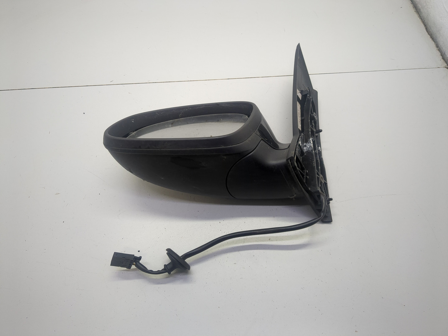 Зеркало правое электрическое