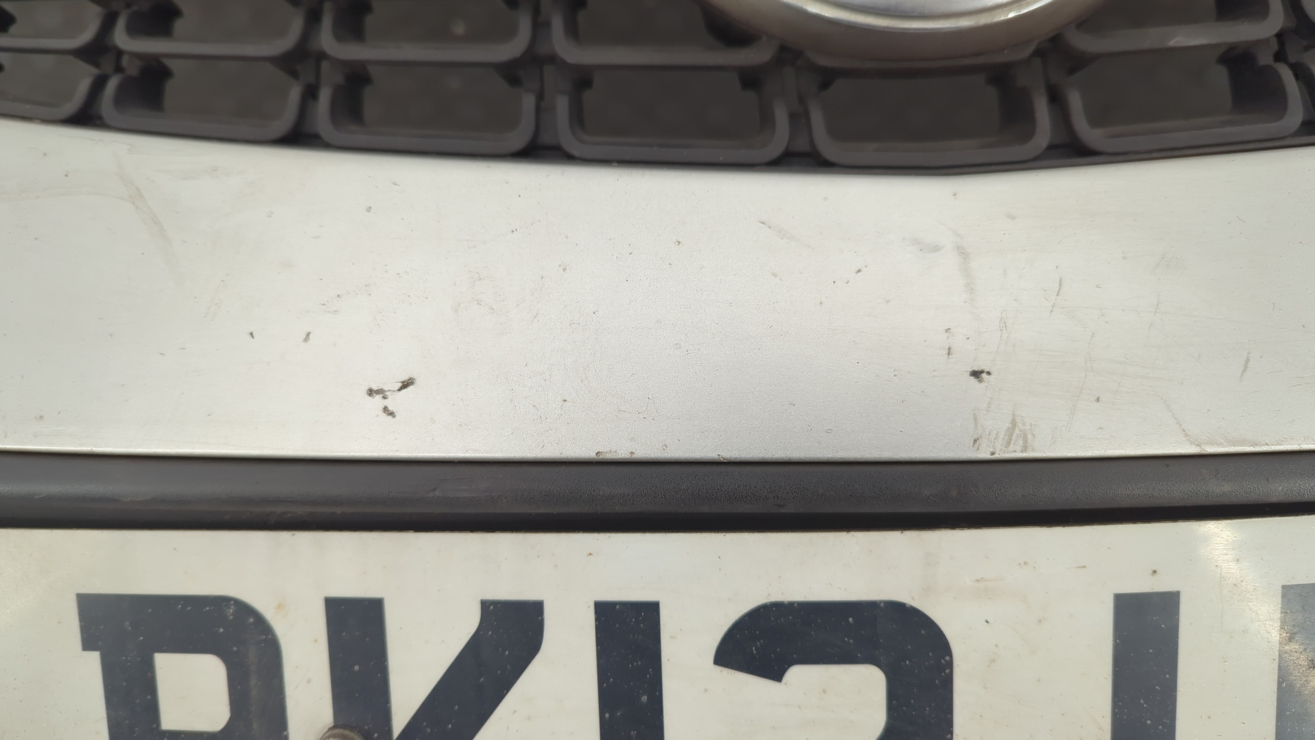 Бампер передний