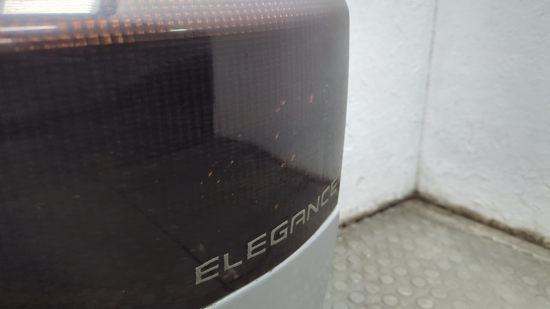 Дверь багажника