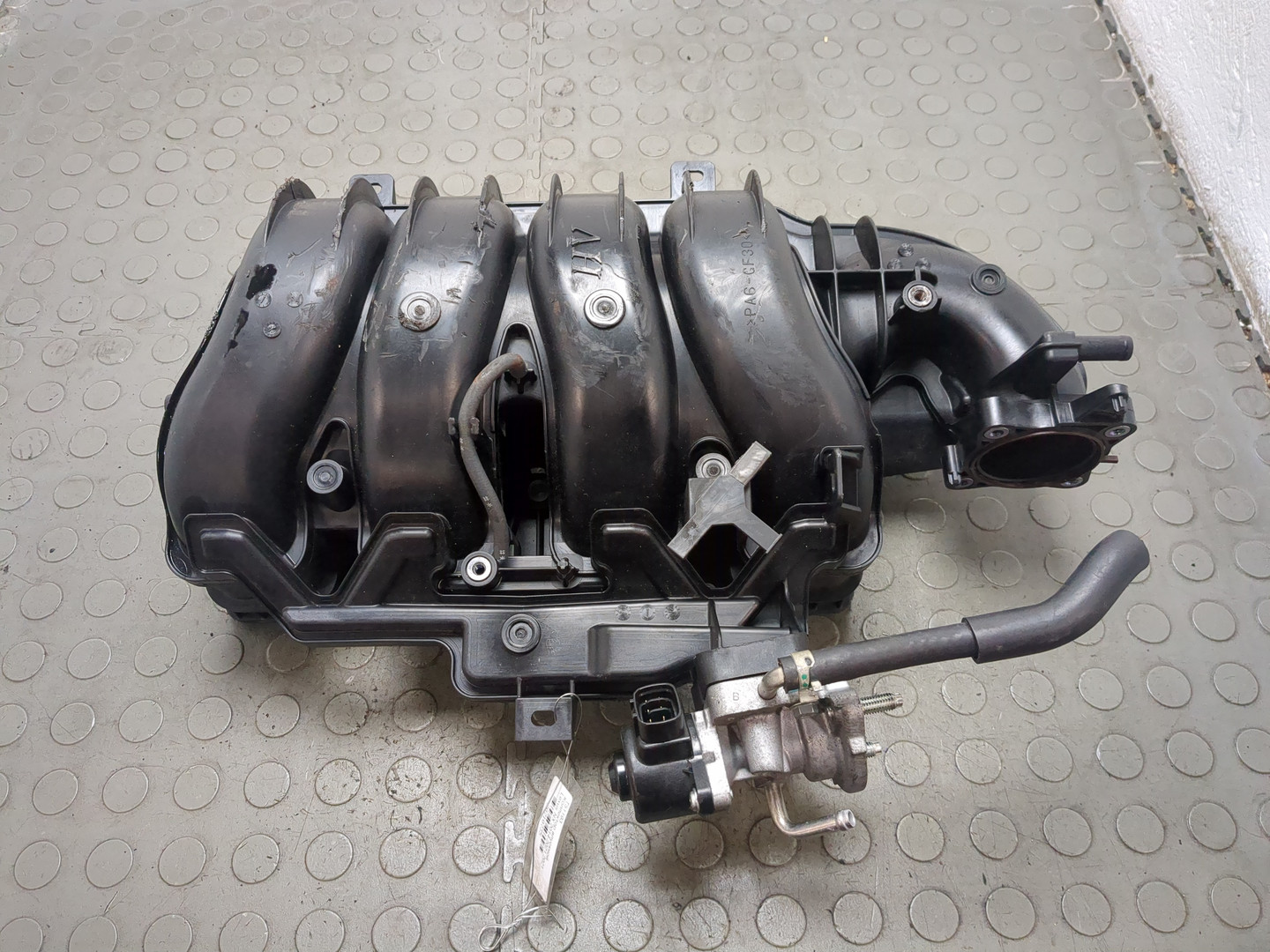 Коллектор впускной