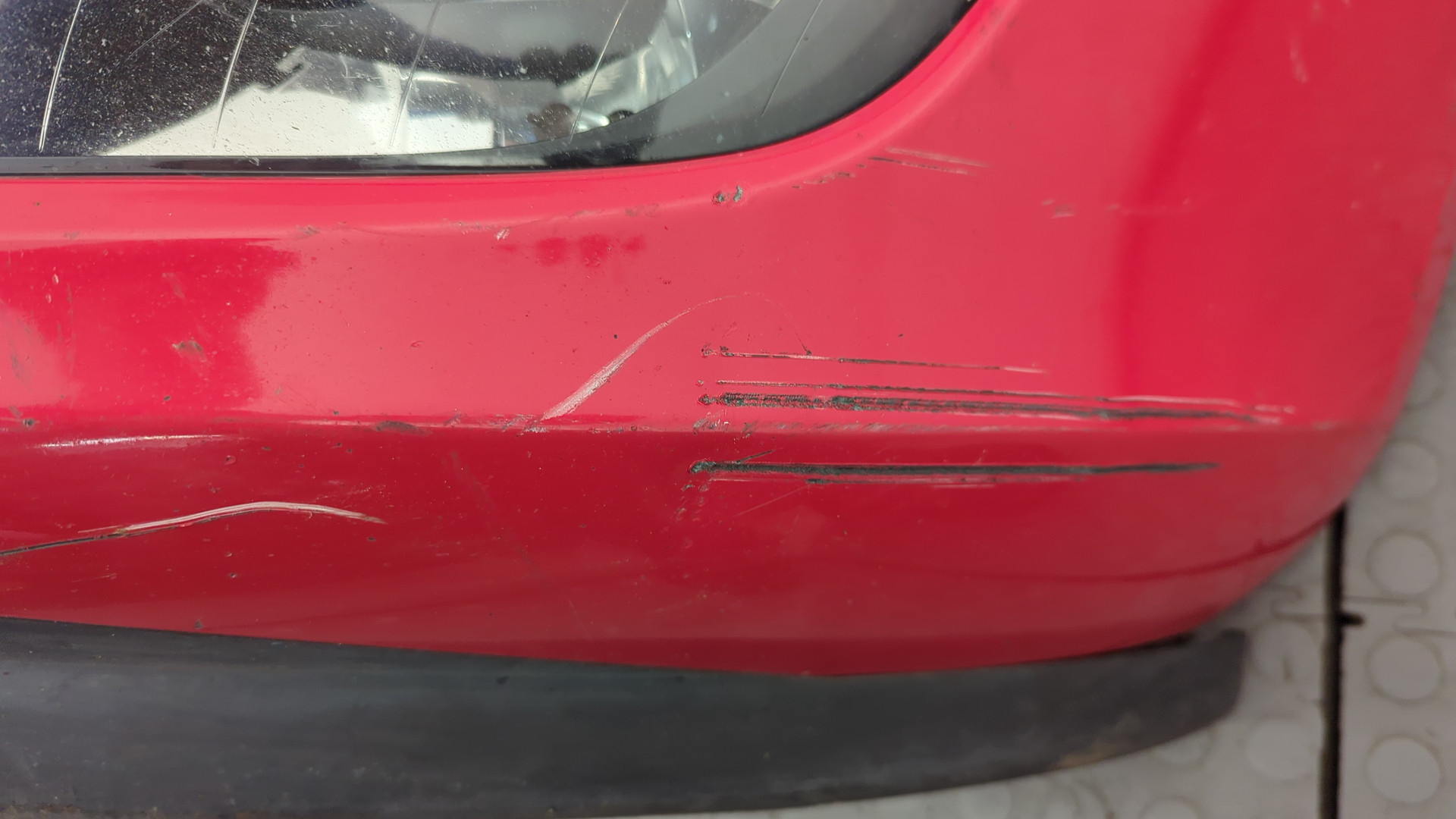 Бампер передний