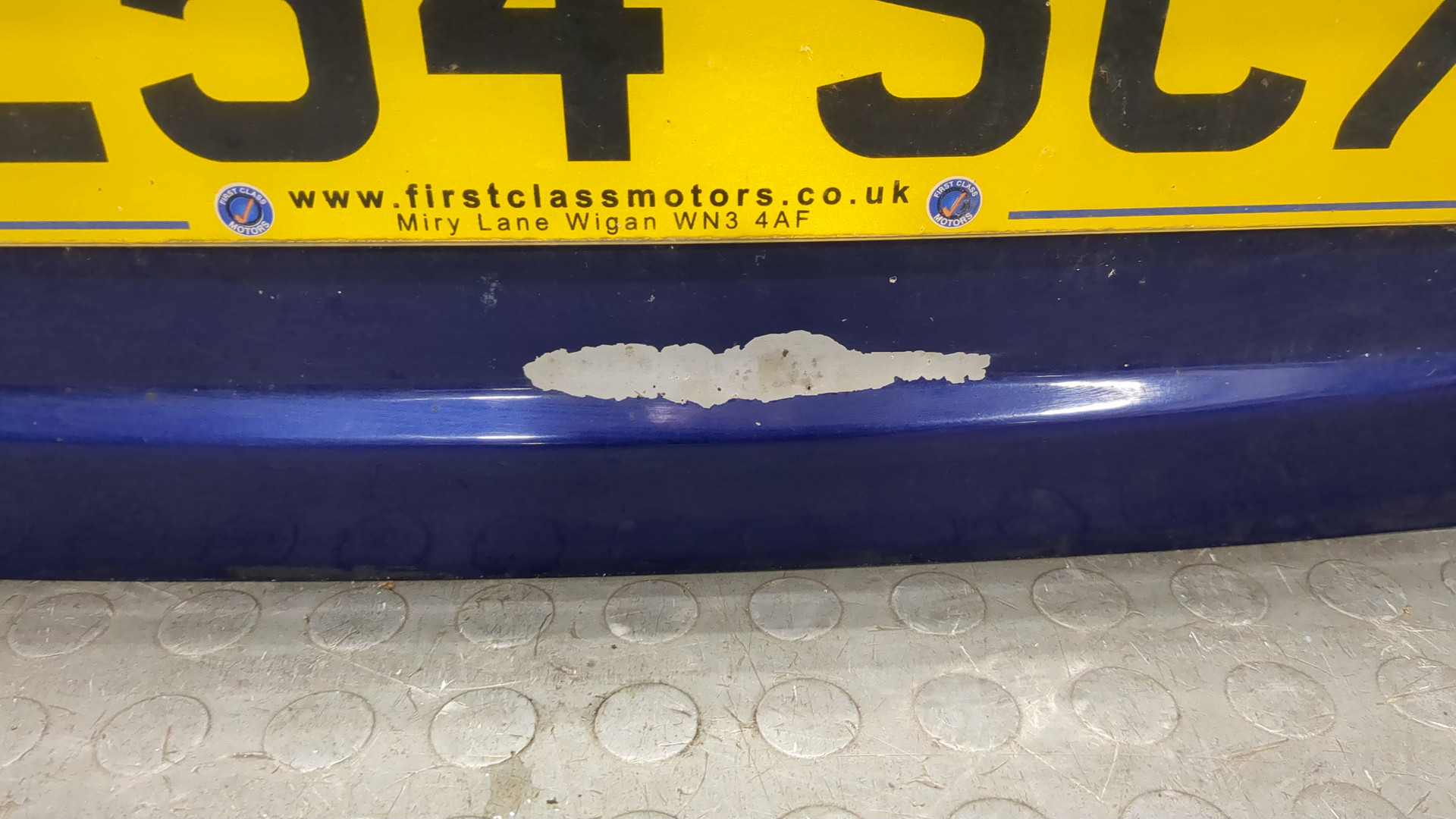 Дверь багажника