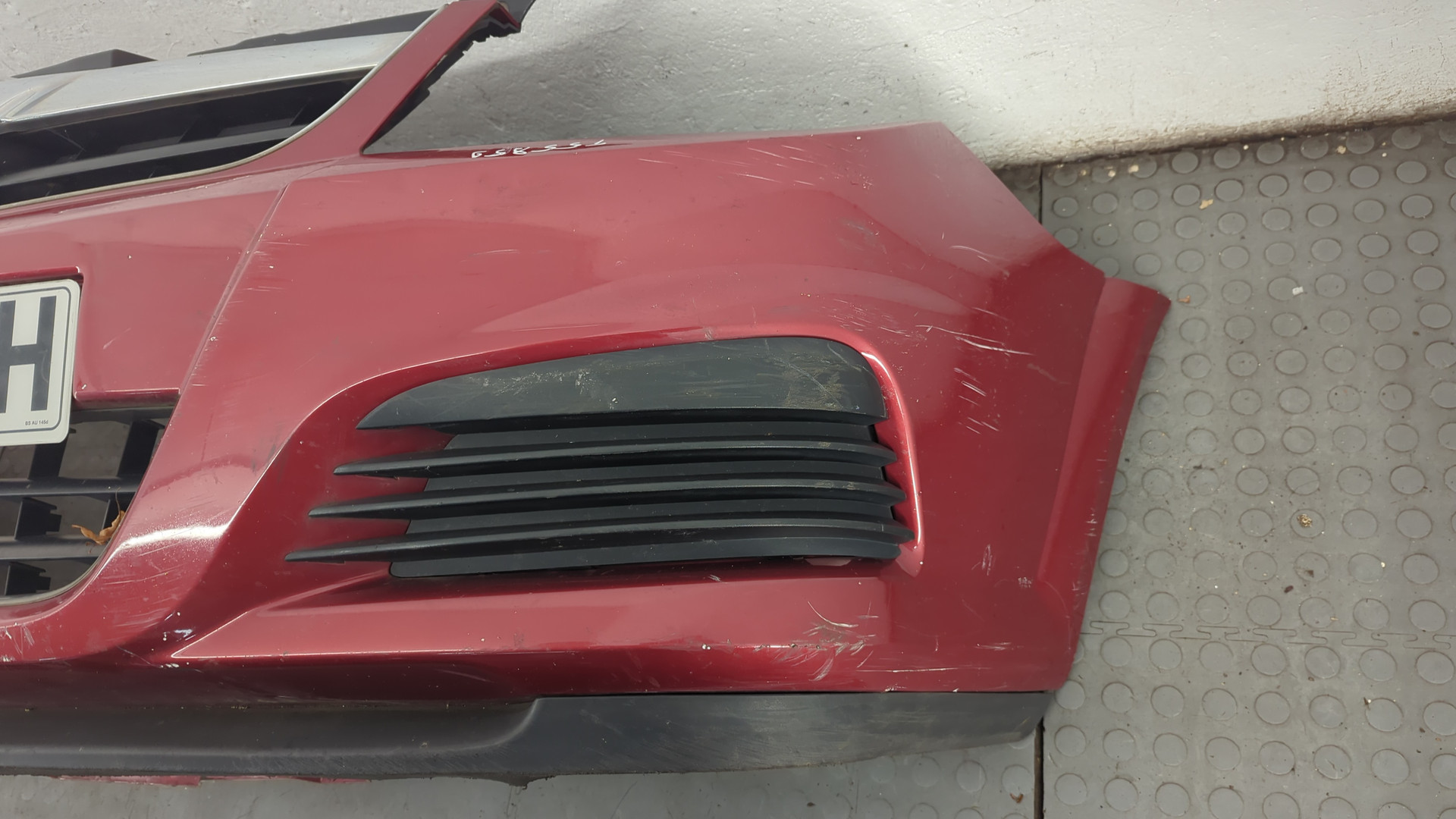 Бампер передний