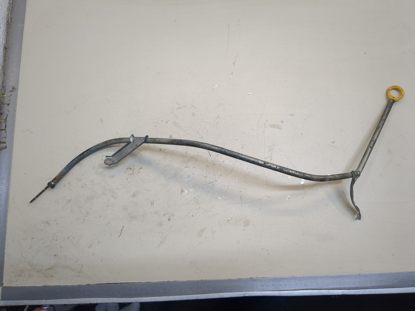 Щуп масляный двигателя