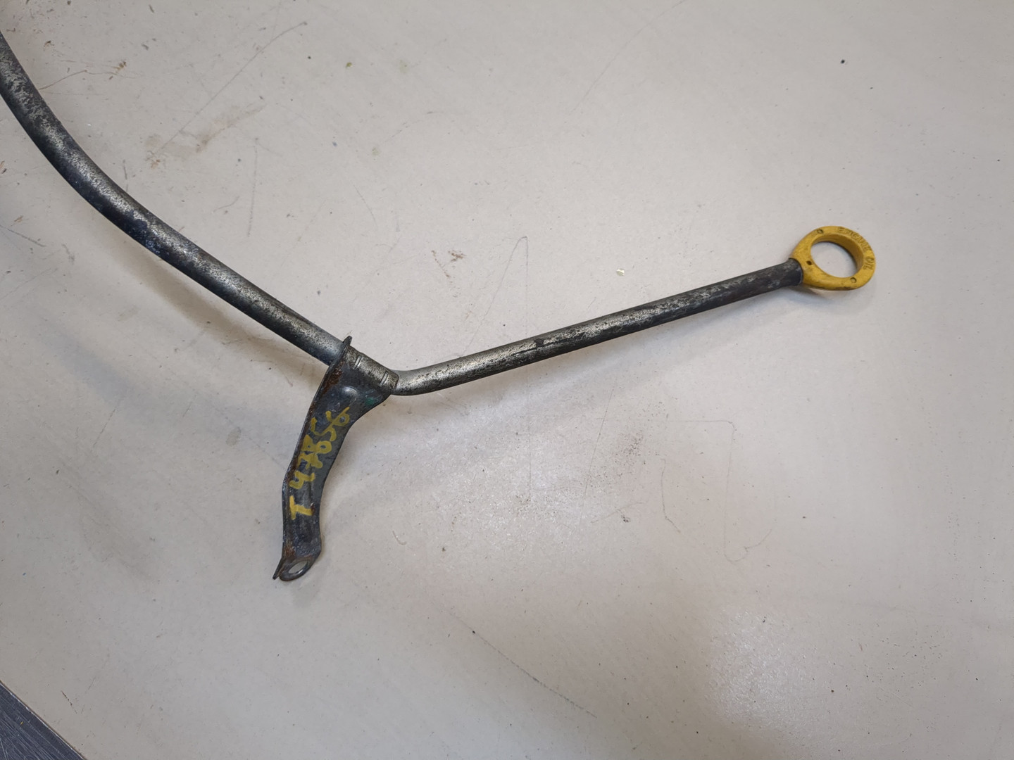 Щуп масляный двигателя