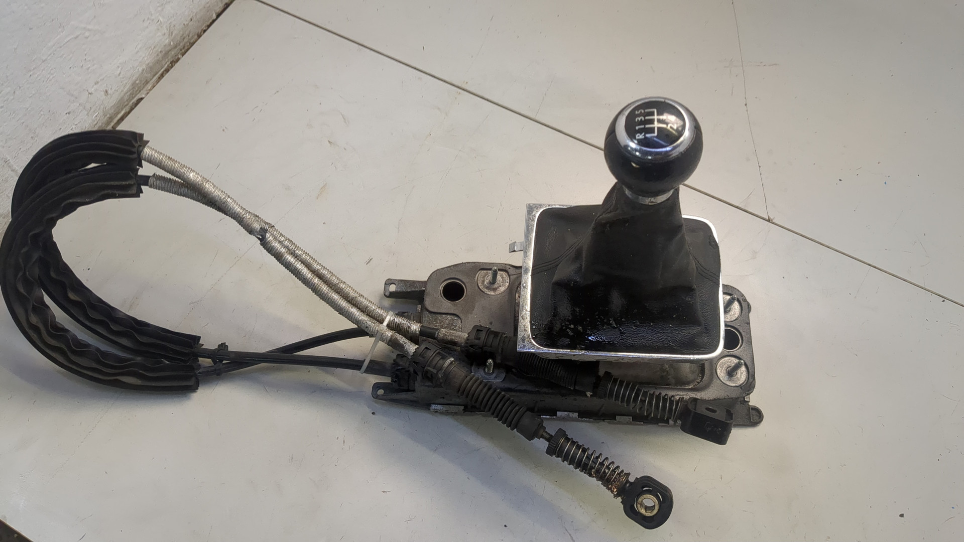 Кулиса МКПП / АКПП