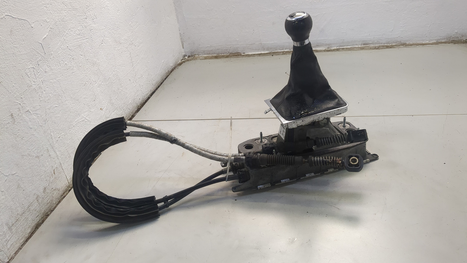 Кулиса МКПП / АКПП