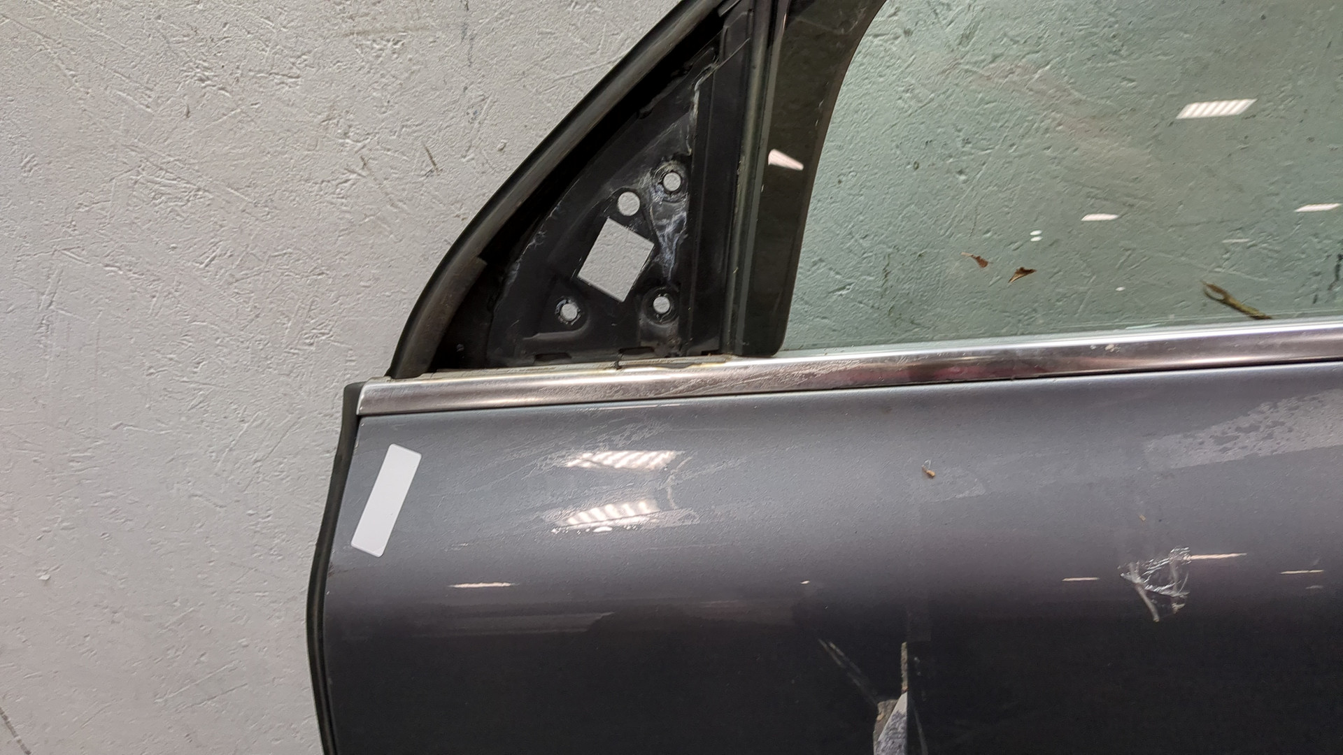 Дверь передняя левая