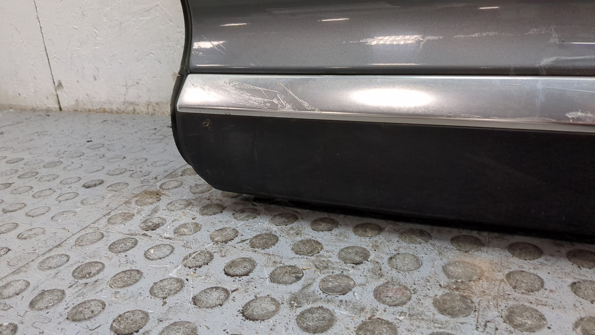 Дверь передняя левая