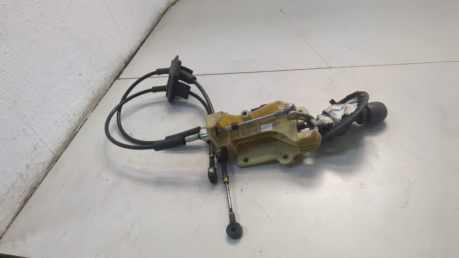 Кулиса МКПП / АКПП