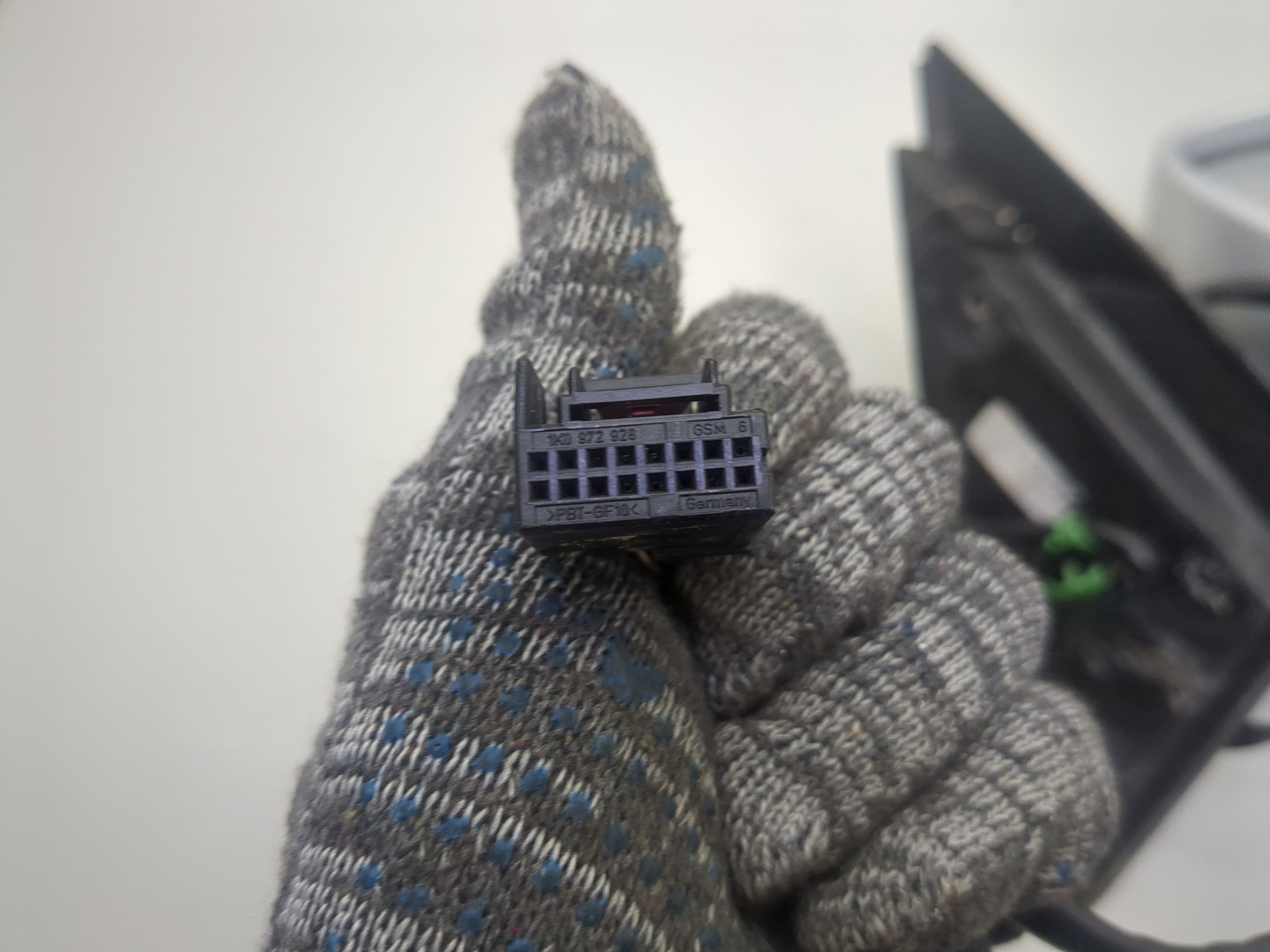 Зеркало правое электрическое