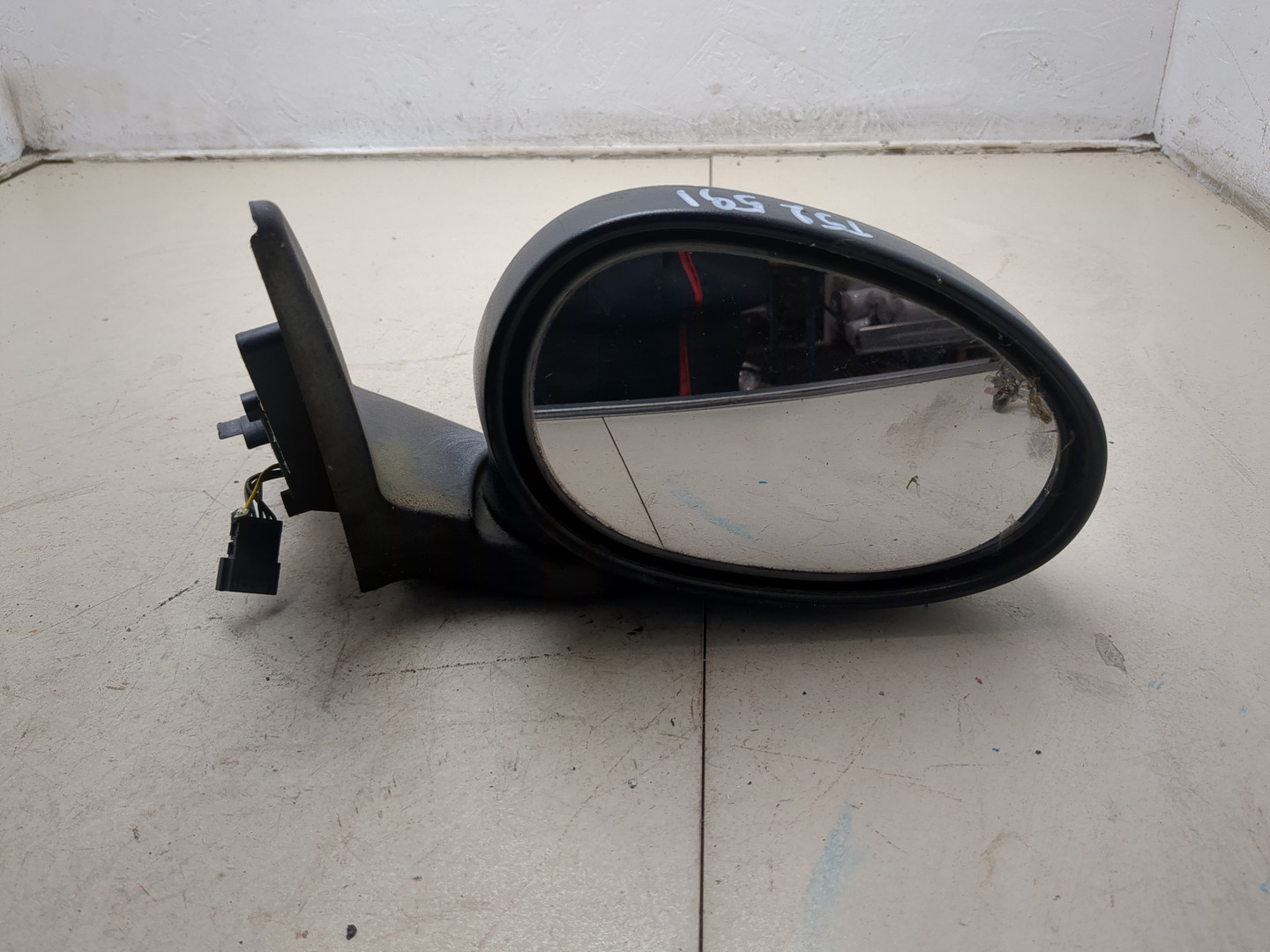 Зеркало правое электрическое