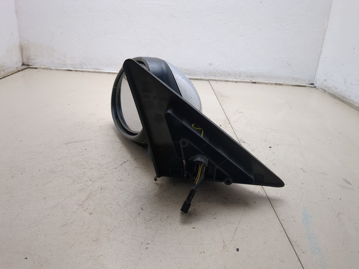 Зеркало левое электрическое